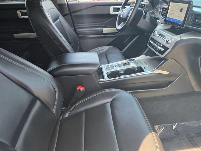 Used 2023 Ford Explorer XLT RWD image 15