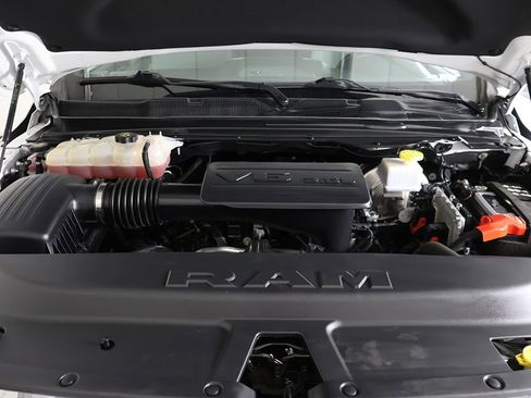 Used 2023 RAM 1500 Big Horn AWD/4WD image 17