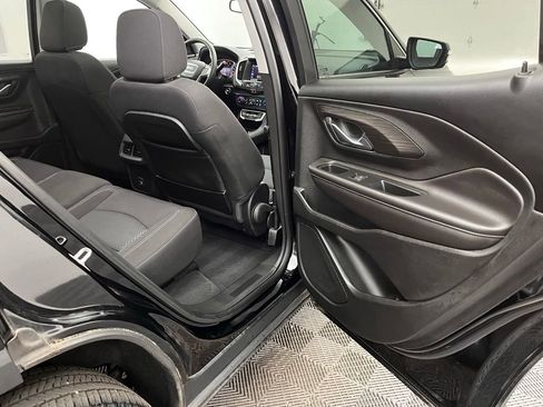 Used 2022 GMC Terrain SLE w/ Driver Convenience Package image 36