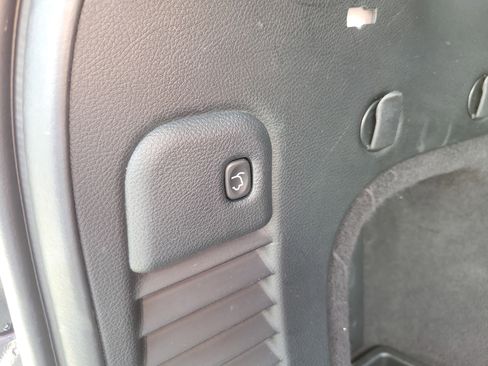 Used 2016 Jeep Grand Cherokee Limited 75th Anniversary image 17