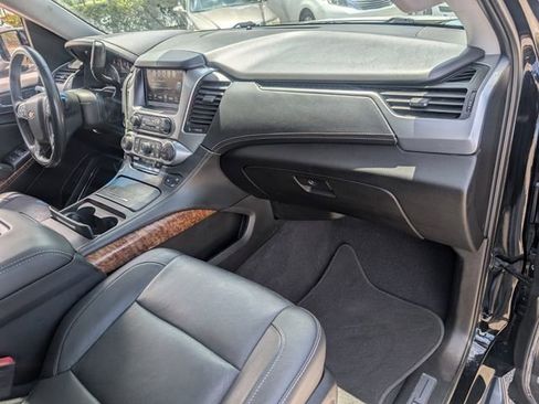 Used 2019 Chevrolet Tahoe Premier AWD/4WD image 19