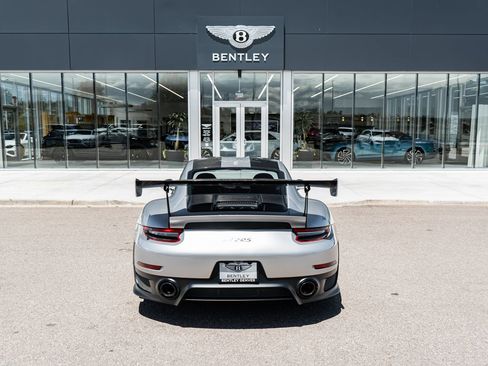 Used 2019 Porsche 911 GT2 RS RWD image 11