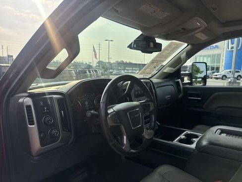 Used 2016 GMC Sierra 2500 Denali w/ Duramax Plus Package AWD/4WD image 14