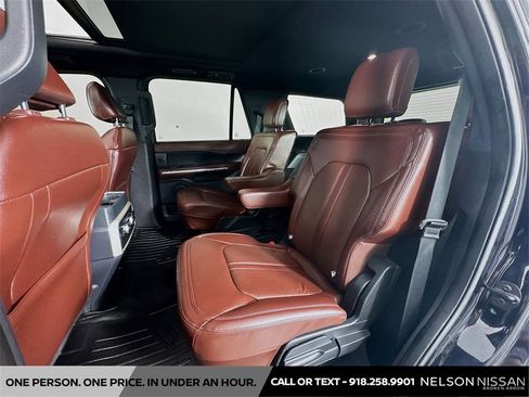 Used 2022 Ford Expedition Limited image 26