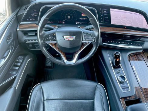 Used 2021 Cadillac Escalade ESV Premium Luxury w/ Performance Package image 11