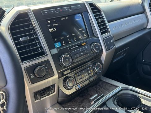 Used 2018 Ford F250 Lariat w/ Lariat Value Package AWD/4WD image 17
