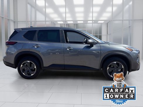 Certified 2025 Nissan Rogue SV AWD/4WD image 7