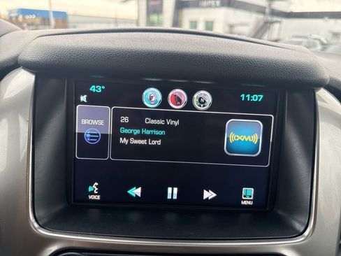 Used 2015 Chevrolet Suburban LTZ image 23