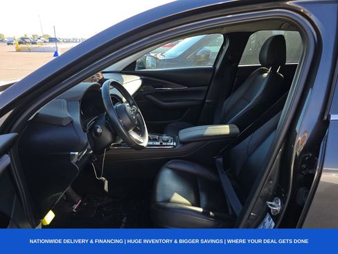 Used 2022 MAZDA CX-30 AWD 2.5 S w/ Premium Package image 7