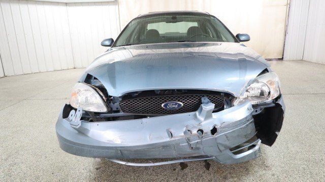 Used 2007 Ford Taurus SEL FWD image 7