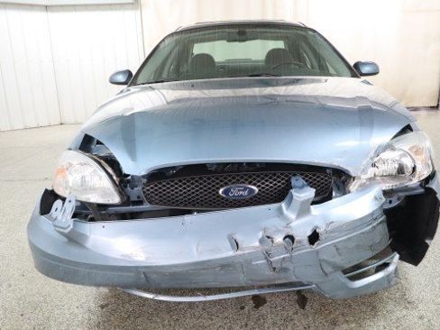 Used 2007 Ford Taurus SEL FWD image 7