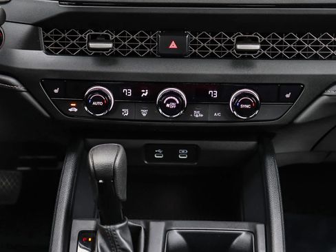 Used 2023 Honda Accord EX image 12
