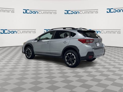 Used 2022 Subaru Crosstrek 2.0i Premium image 6