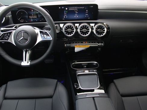 New 2026 Mercedes-Benz CLA 250 image 27