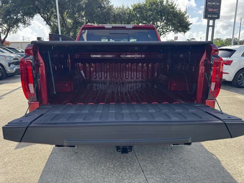 Used 2023 GMC Sierra 1500 SLT w/ SLT Premium Package AWD/4WD image 24