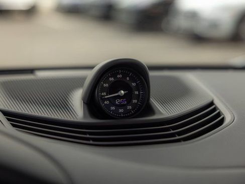 New 2025 Porsche Taycan image 52