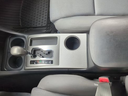 Used 2013 Toyota Tacoma w/ TRD Off-Road Pkg image 23