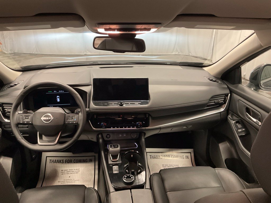Used 2026 Nissan Rogue SL AWD/4WD image 6