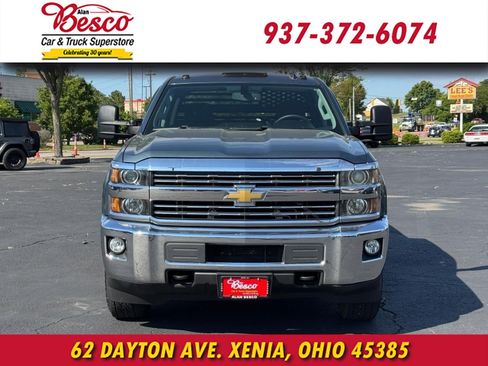 Used 2015 Chevrolet Silverado 2500 LT w/ LT Convenience Package AWD/4WD image 2