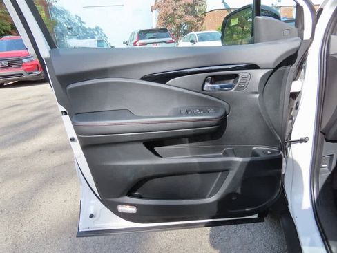 New 2026 Honda Ridgeline Black Edition image 15