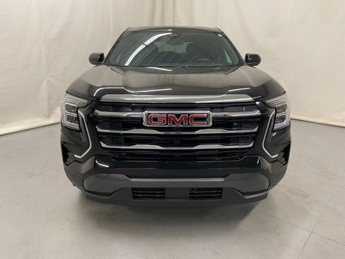 Used 2025 GMC Terrain Elevation AWD/4WD image 3