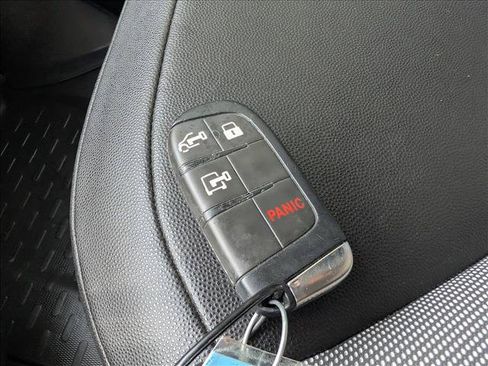 Used 2025 RAM ProMaster 2500 w/ Convenience Group FWD image 33