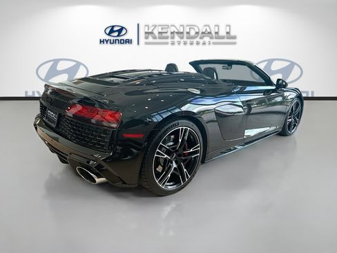Used 2021 Audi R8 V10 RWD image 6