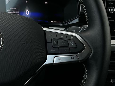 Used 2025 Volkswagen Taos S image 31