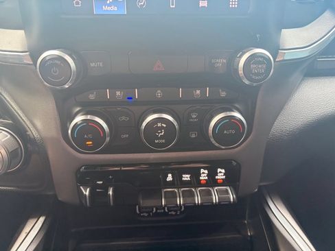 Used 2022 RAM 1500 Laramie w/ Sport Appearance Package AWD/4WD image 22