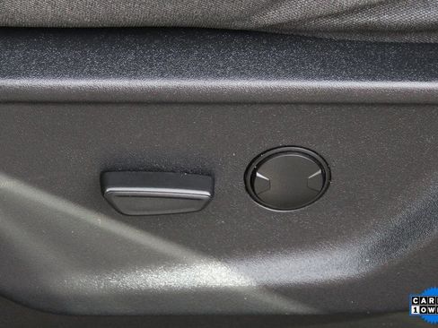 Used 2023 Ford F150 XLT image 16