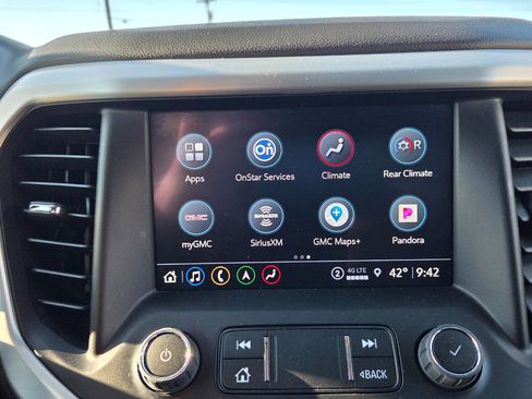 Used 2023 GMC Acadia SLE w/ Driver Convenience Package image 15