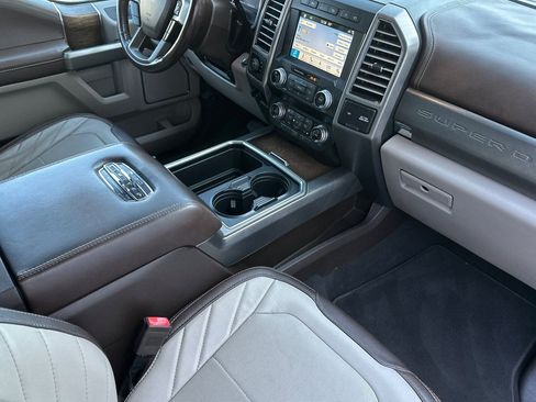 Used 2019 Ford F450 Limited w/ FX4 Off-Road Package image 15
