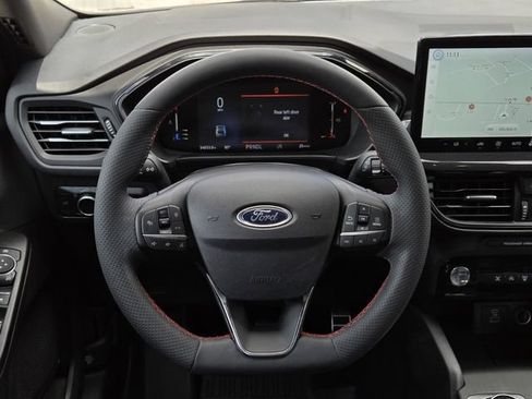 Used 2023 Ford Escape ST-Line w/ Tech Pack #1 FWD image 18