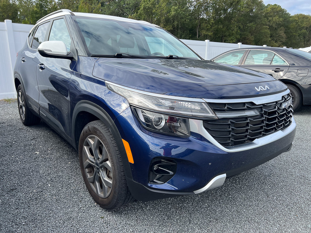 Used 2024 Kia Seltos S AWD/4WD image 9