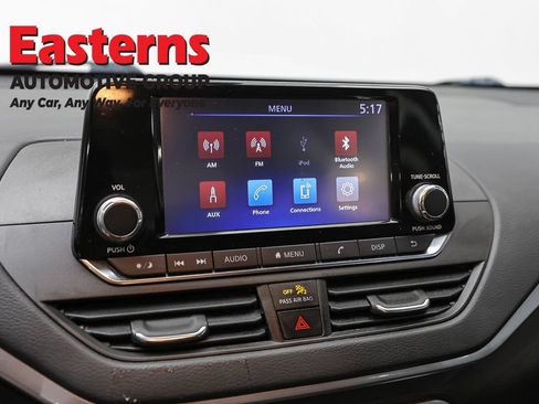 Used 2023 Nissan Altima 2.5 S FWD image 18
