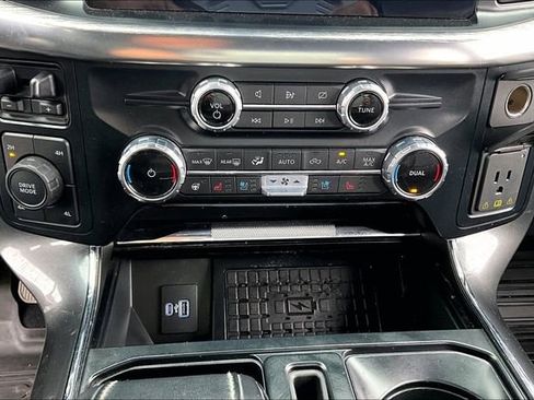 Used 2023 Ford F150 Lariat w/ Equipment Group 502A High AWD/4WD image 17