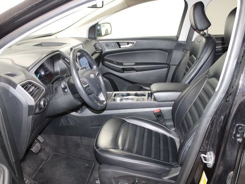 Used 2024 Ford Edge SEL AWD/4WD image 16