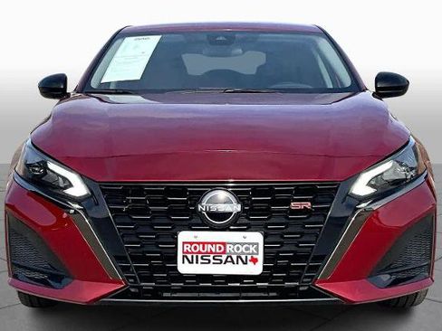 Certified 2023 Nissan Altima 2.5 SR image 4