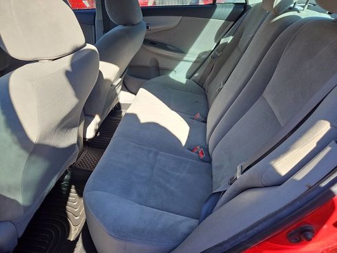 Used 2011 Toyota Corolla LE image 6