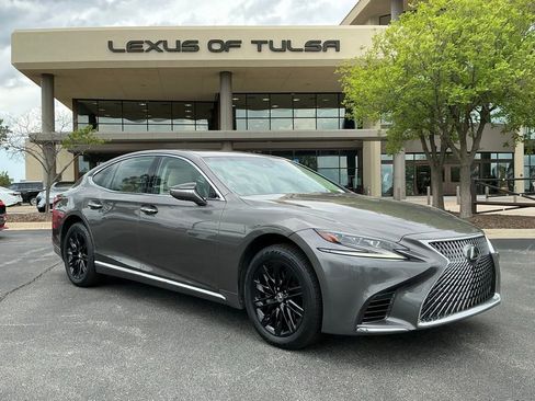 Used 2018 Lexus LS 500 w/ Interior Upgrade Package RWD image 1