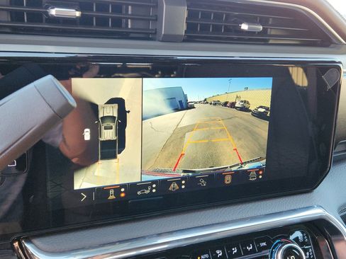 New 2026 GMC Sierra 2500 Denali w/ Max Trailering Package image 14