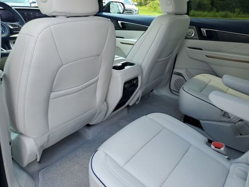 New 2026 Buick Enclave Avenir w/ Super Cruise Package image 22