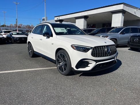 New 2026 Mercedes-Benz GLC 43 AMG 4MATIC image 4
