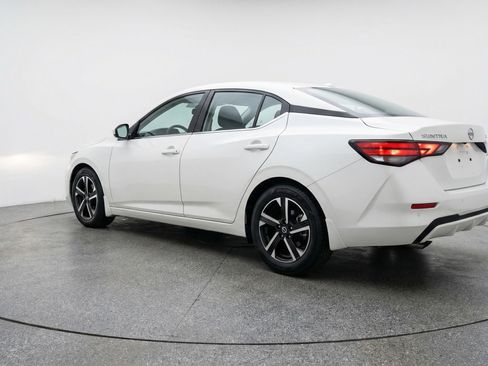 Used 2025 Nissan Sentra SV FWD image 6