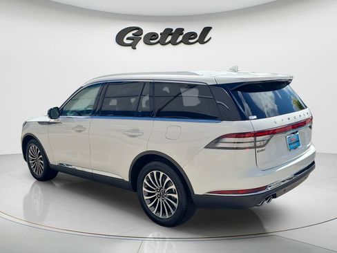 Used 2023 Lincoln Aviator 2WD w/ Premium Package image 7