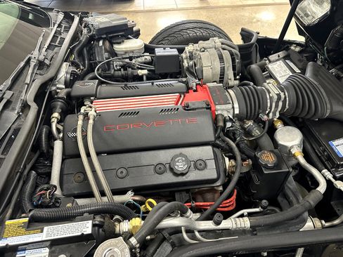 Used 1996 Chevrolet Corvette Coupe image 69