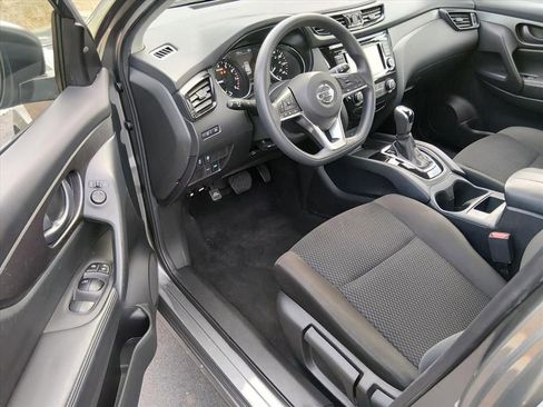 Certified 2021 Nissan Rogue Sport S FWD image 9