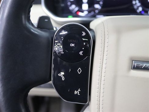Used 2020 Land Rover Range Rover HSE image 31