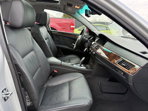 Used 2008 BMW 528i Sedan image 18