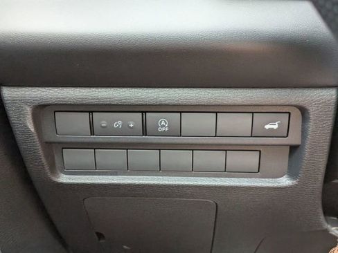 New 2026 Mitsubishi Outlander SE FWD image 26